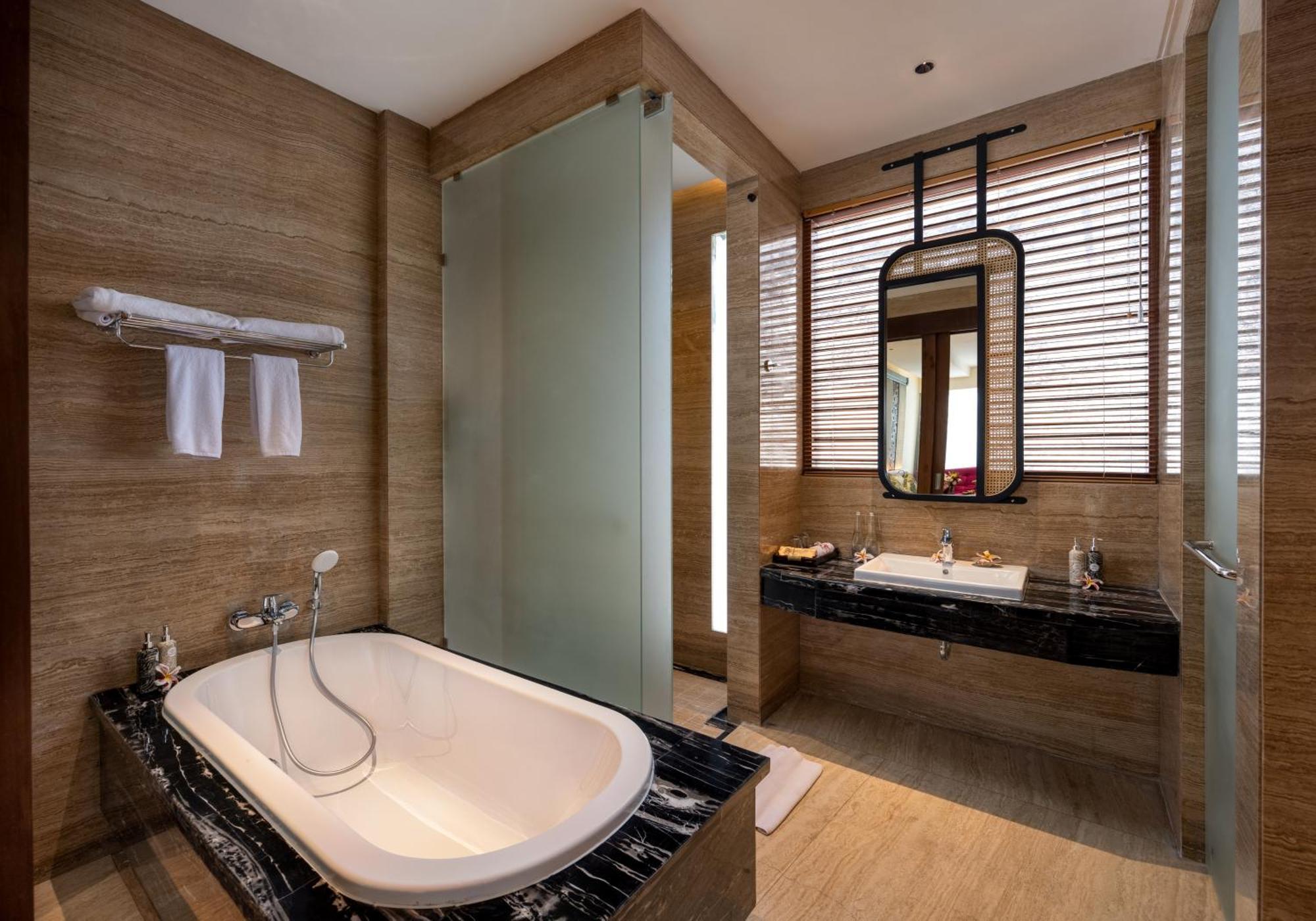 Mokko Suites Batubelig Canggu Eksteriør billede
